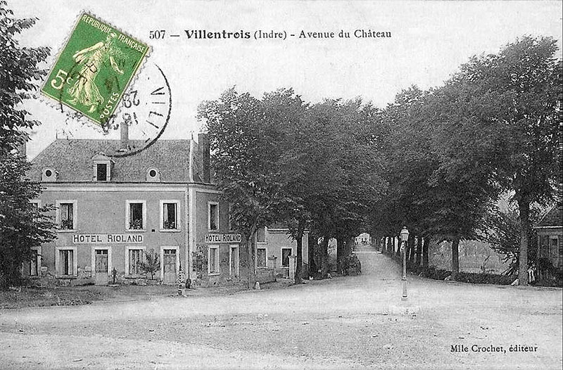CPA_Villentrois_Avenue.Chateau02